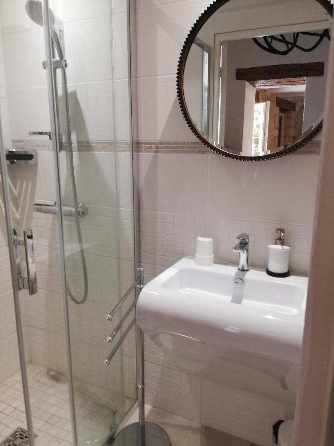 Gite De La Fontaine Manobre Dış mekan fotoğraf